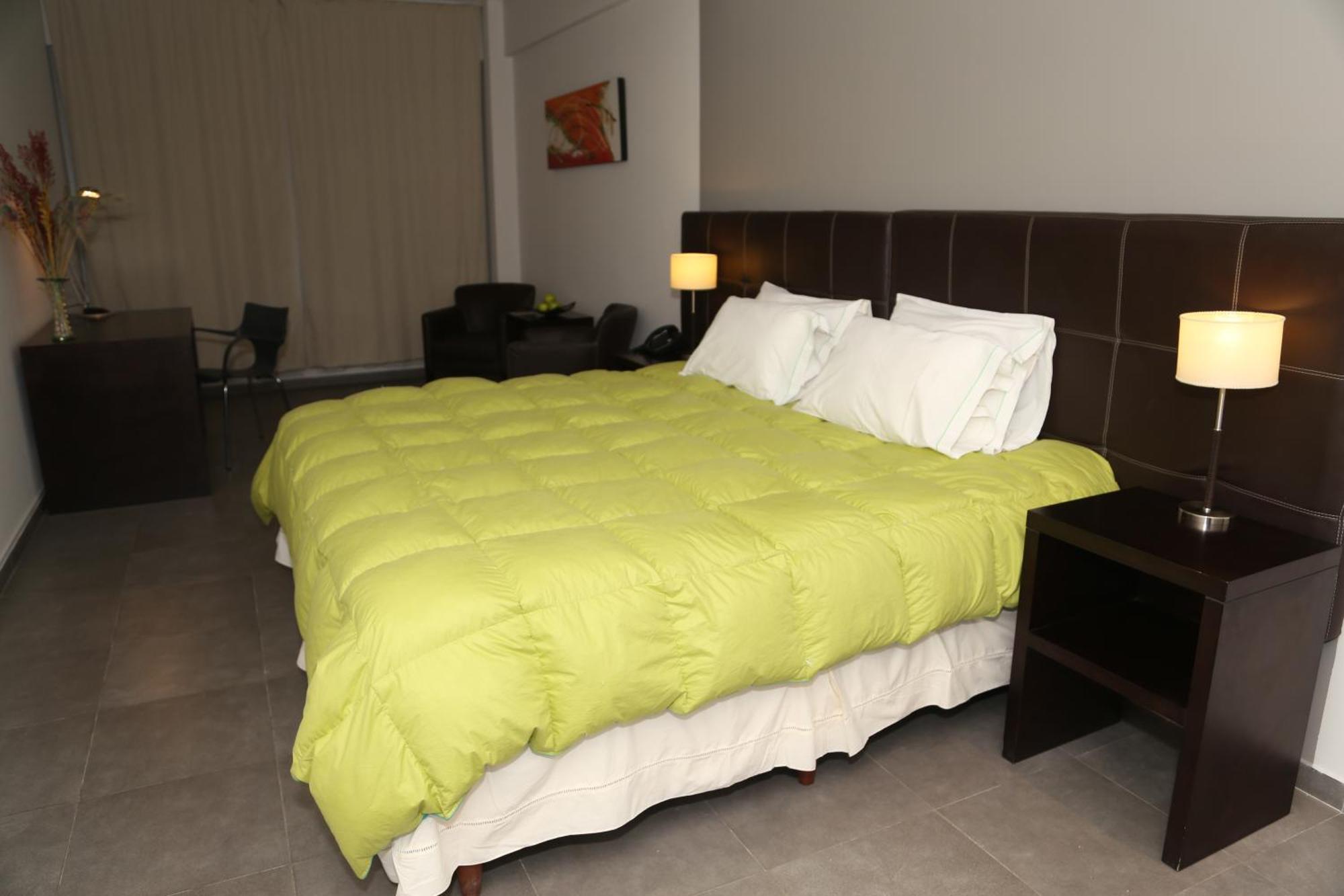 ניוקואן Hotel Neu 354 מראה חיצוני תמונה