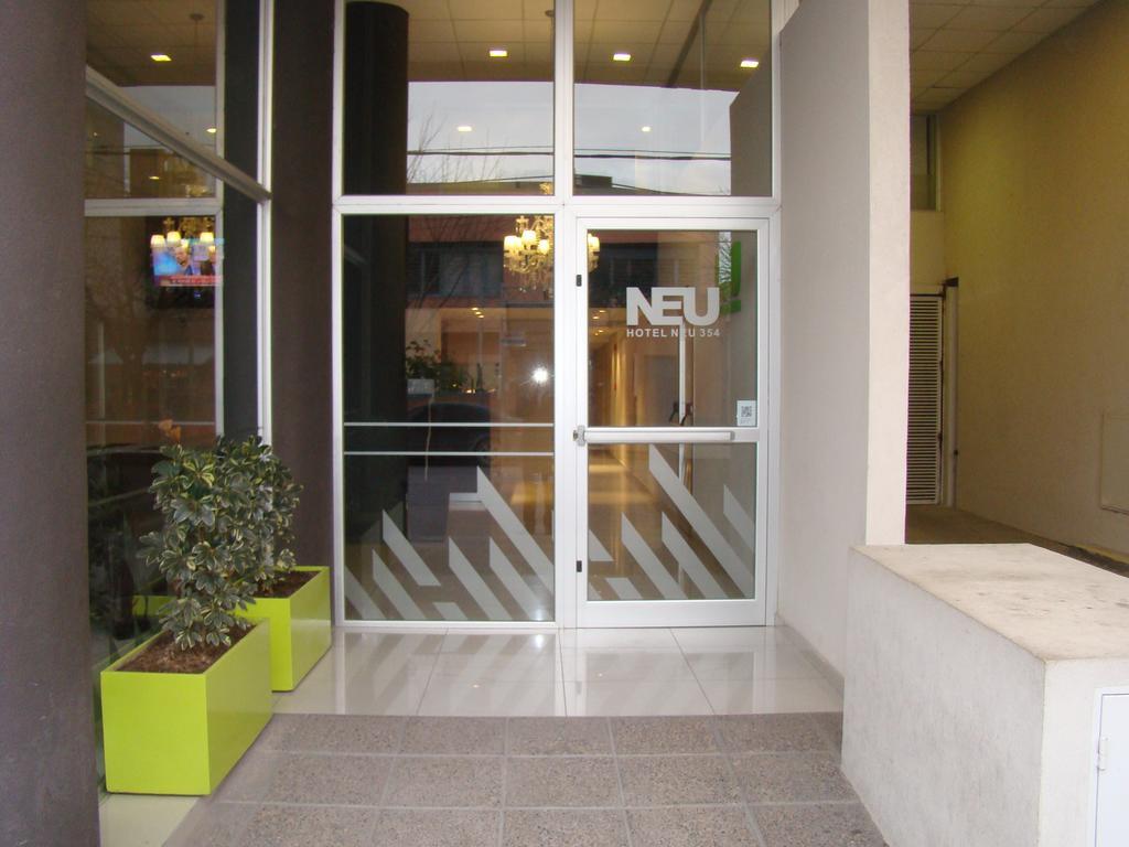 ניוקואן Hotel Neu 354 מראה חיצוני תמונה