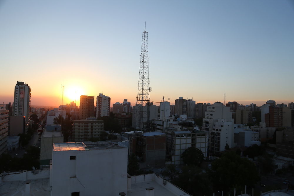 ניוקואן Hotel Neu 354 מראה חיצוני תמונה